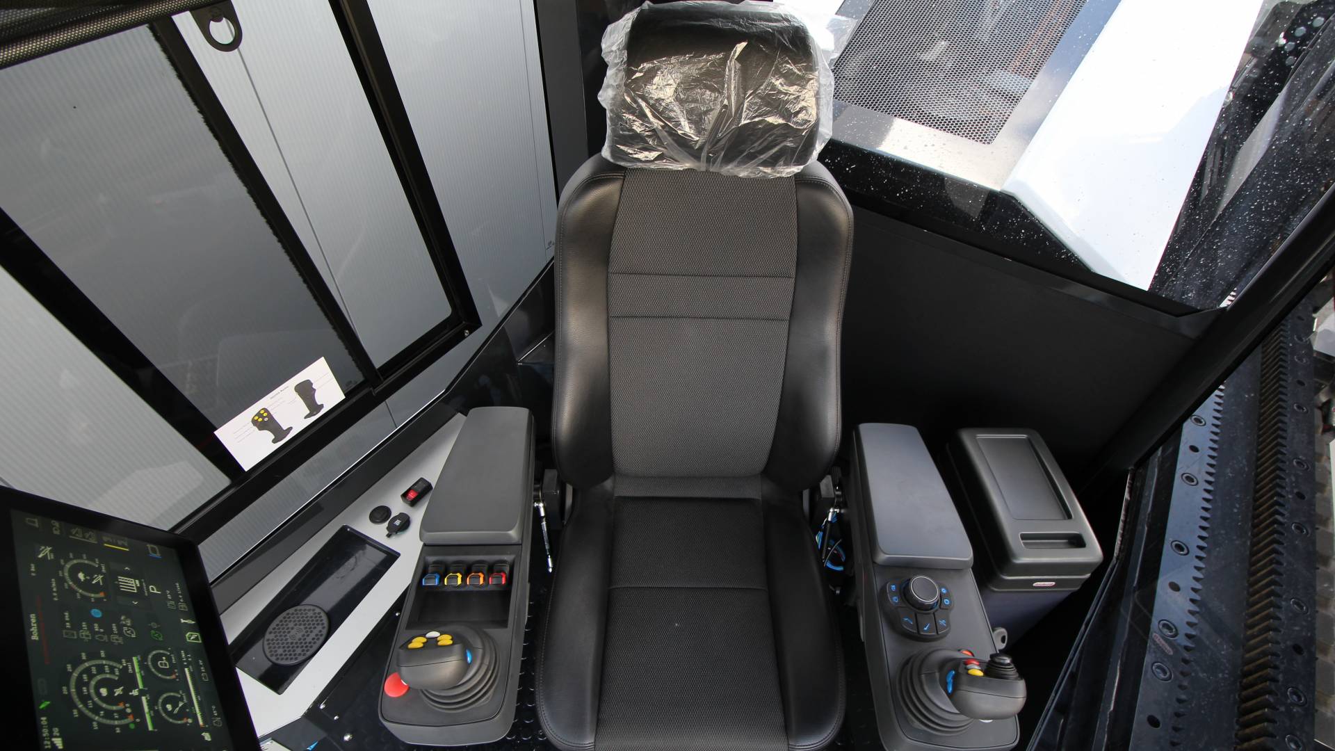 MT60_2_original_cabine MT15